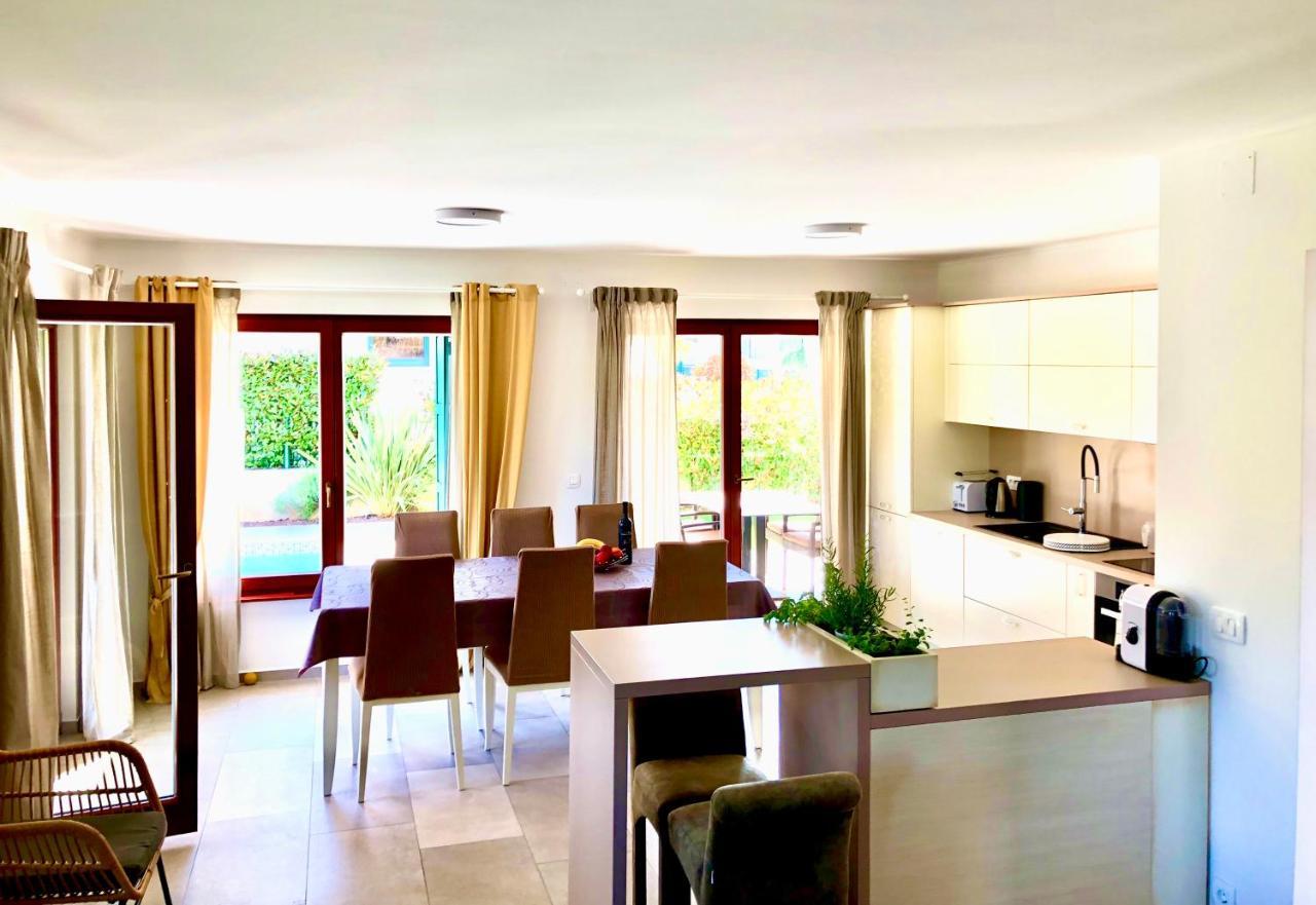 Private Villa "San Servolo House" With Sea View And Private Pool Бує Екстер'єр фото